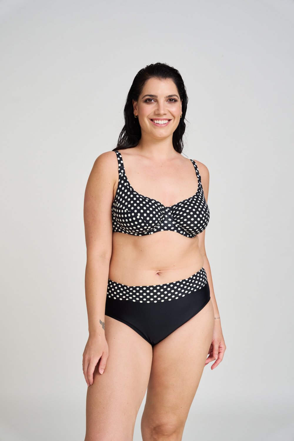 Dvojdielne plavky s vyhrňovacími nohavičkami