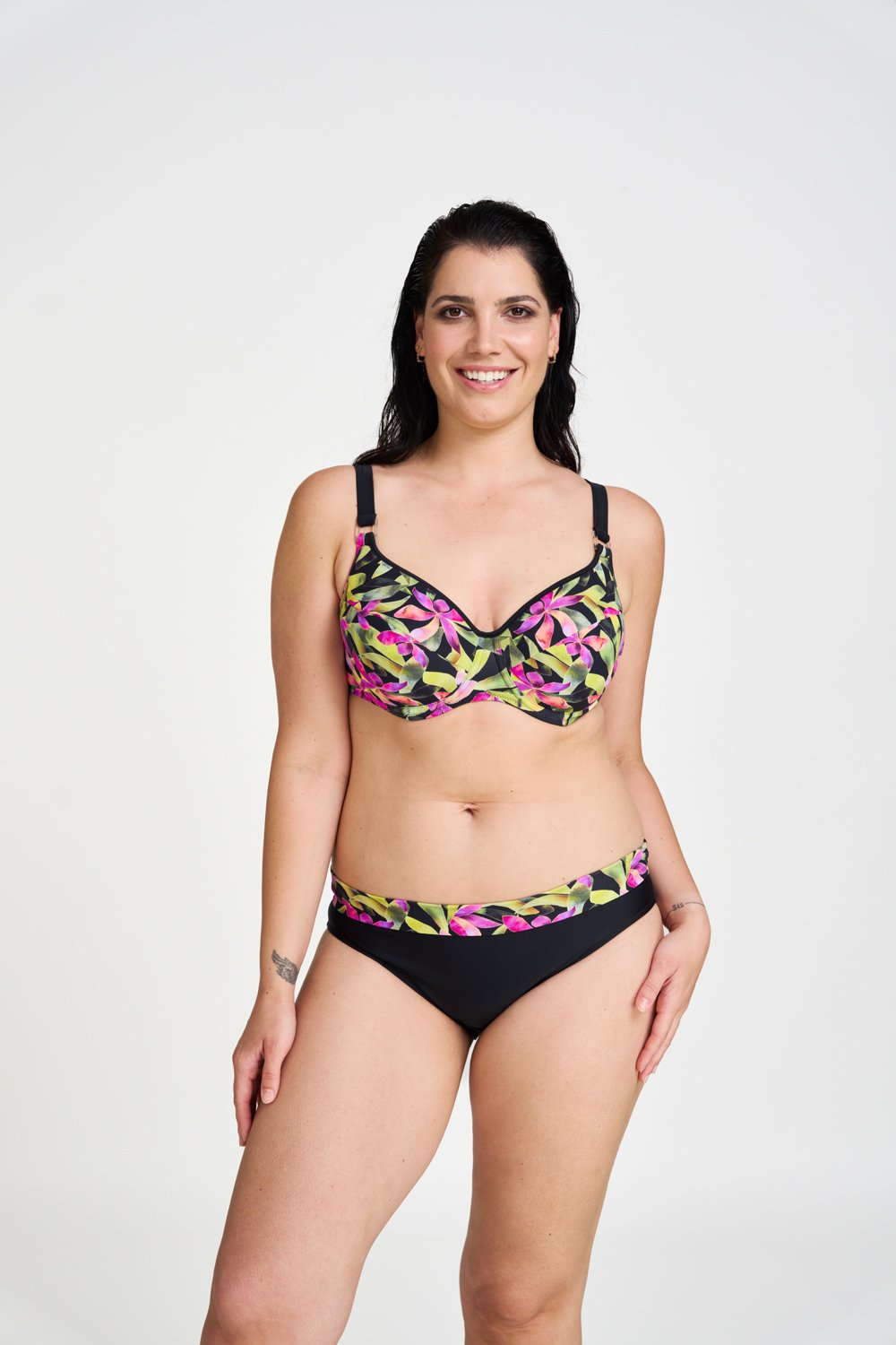 Dvojdielne plavky so šitou podprsenkou