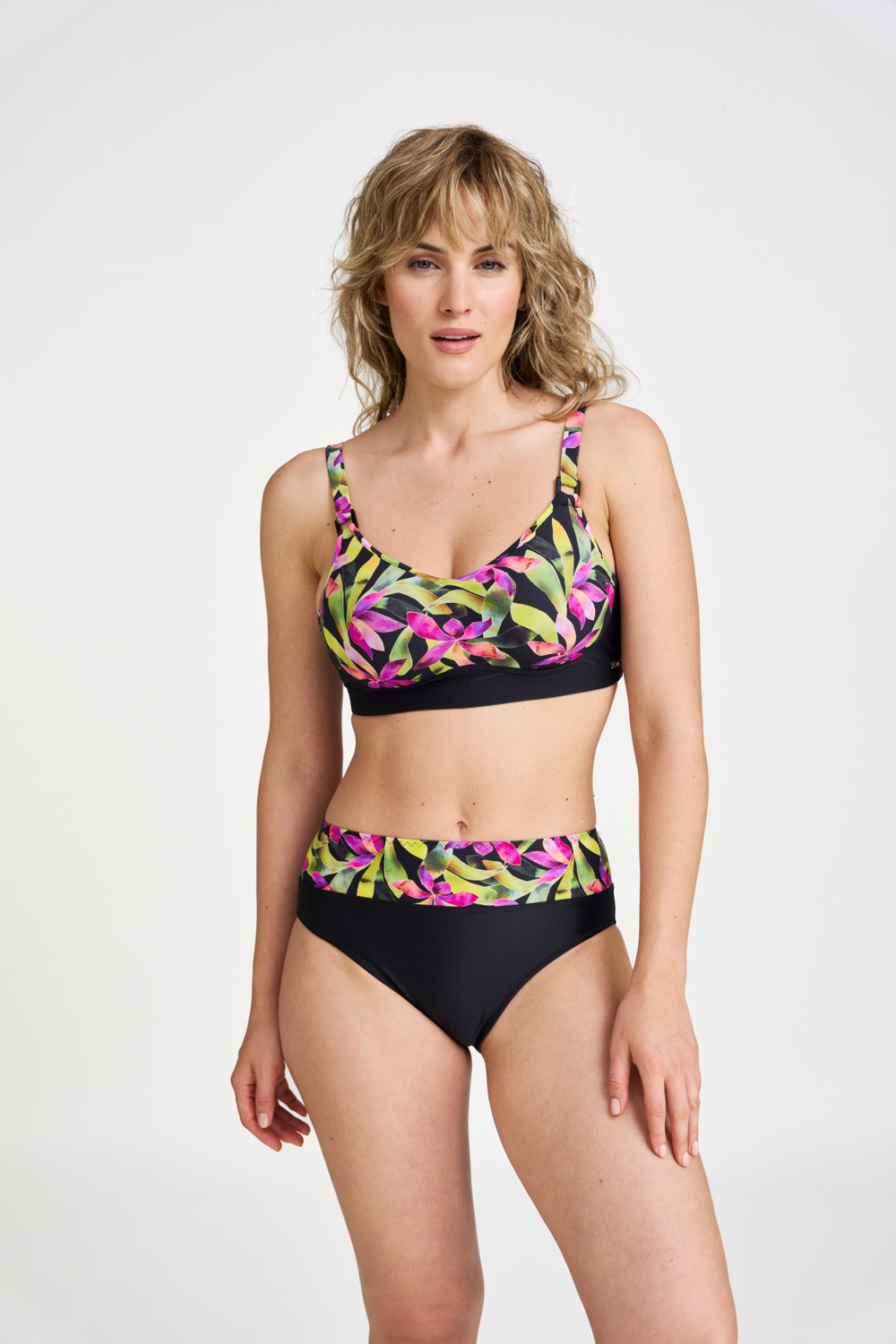 NOVINKA | Dvojdielne plavky športového strihu ComfyBra