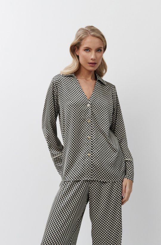 Dámske saténové pyžamo Romie s golierom