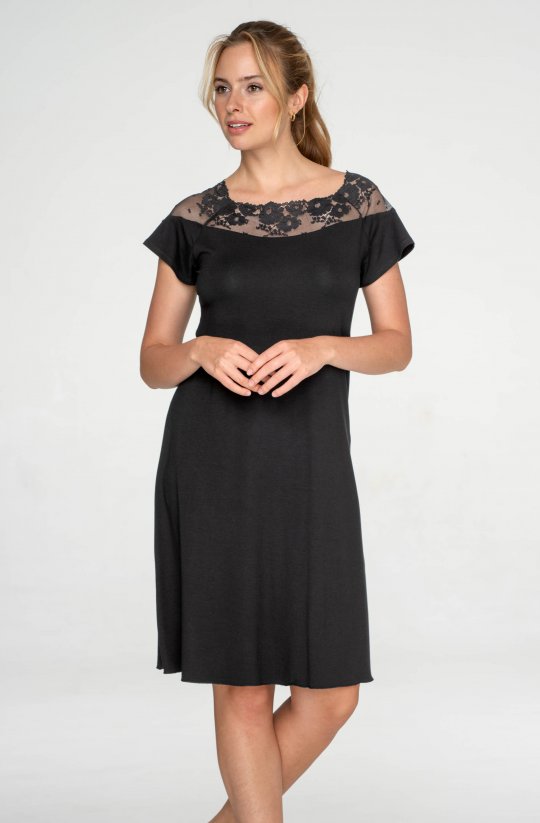 Nočná košieľka Desire s lodičkovým výstrihom