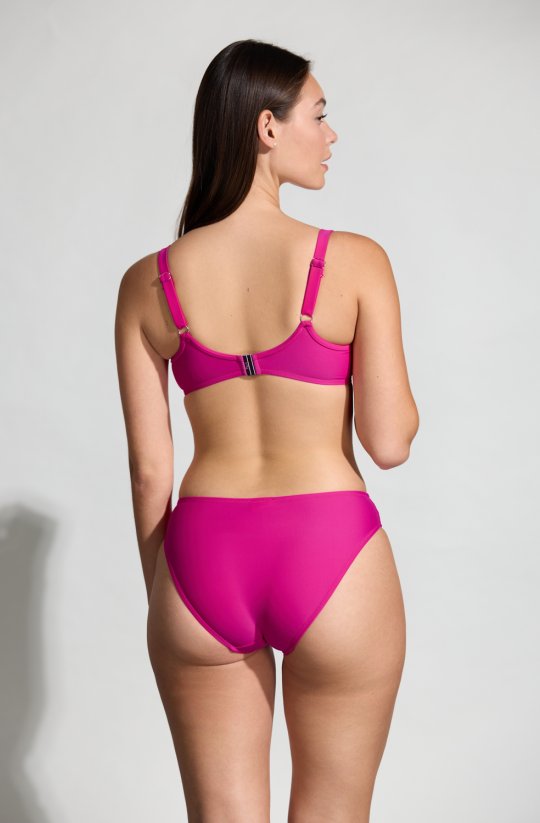 Dvoudílné plavky s řasenou podprsenkou