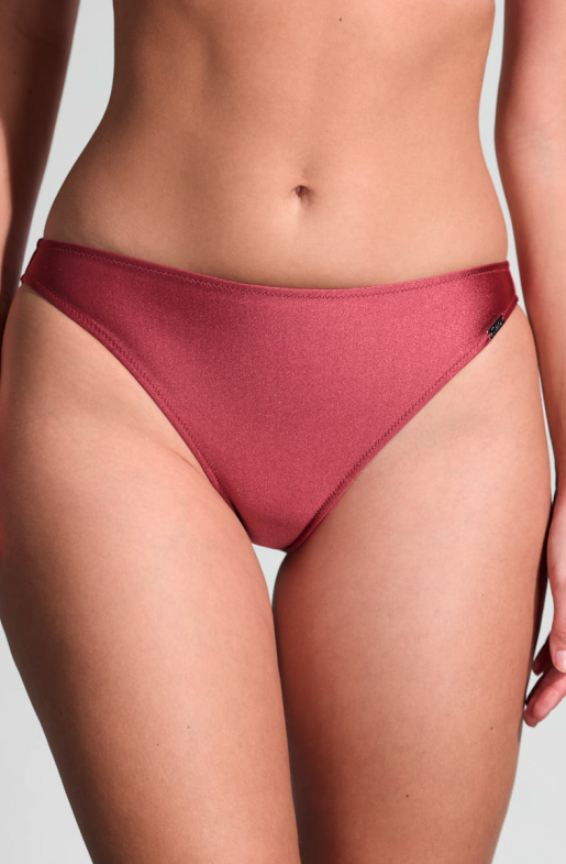 Plavkové kalhotky nízkého střihu